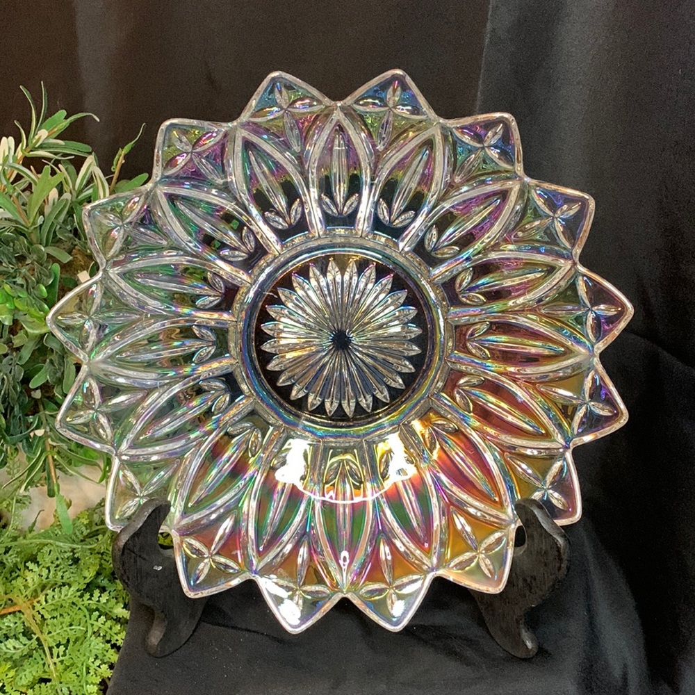 Vintage 1960’s Federal Glass company iridescent carnival glass petal bowl